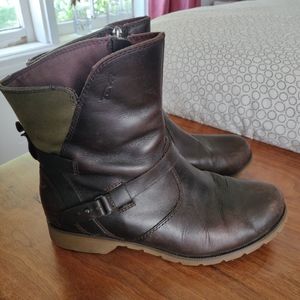 Teva Waterproof Leather Brown Boots
